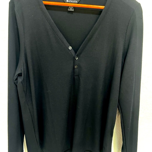 Athleta Black Wind Down Sleep Top - Picture 2 of 7